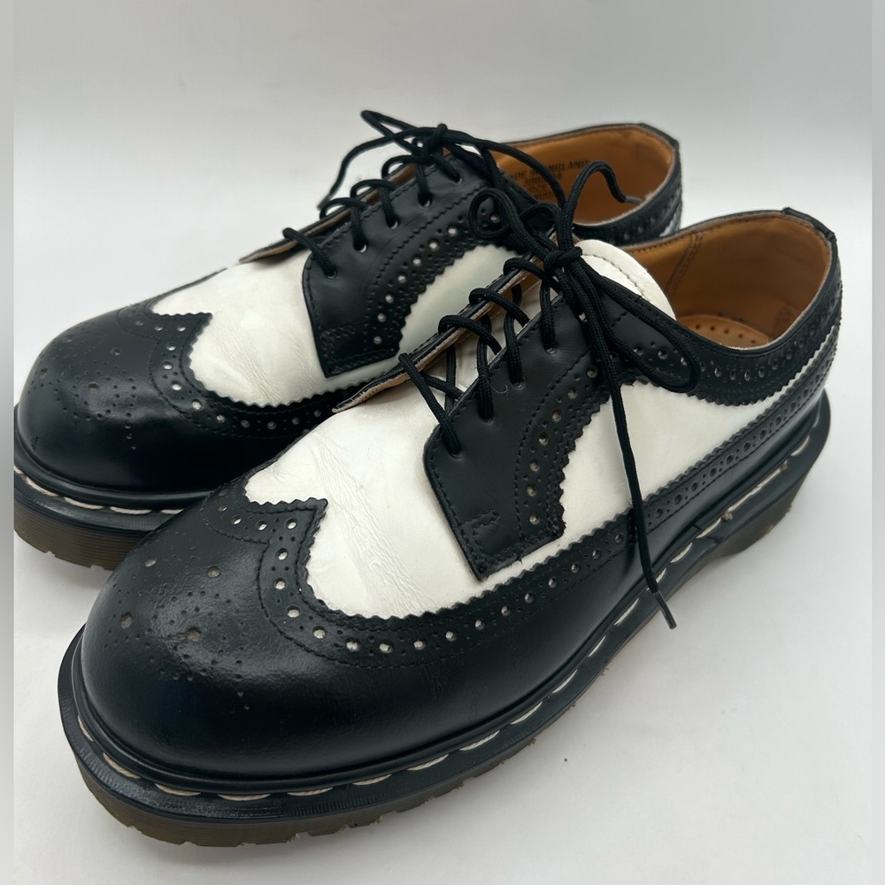 Dr. Martens Made in England Rare VTG Black White Brogue Oxford Wingtip 8 Chunky - Picture 13 of 16